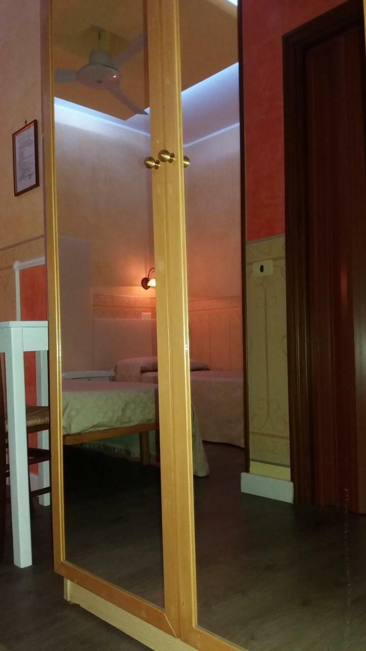 Albergo Della Corte Benevento Luaran gambar